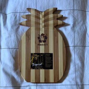 Hawaii Pineapple Bamboo Cutting Board